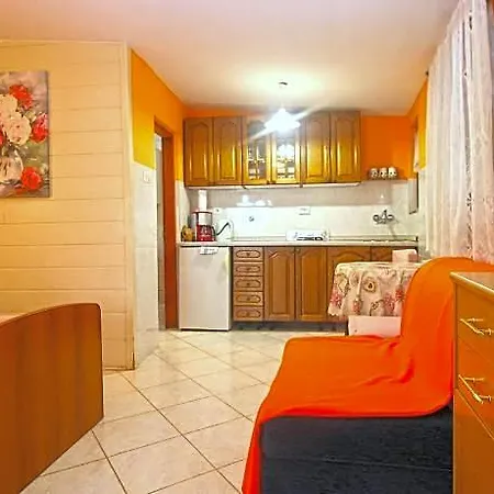 Hotel 1112