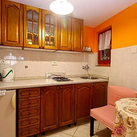 1112 Hotel 3*